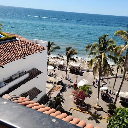 Malecon Uno Condo On The Malecon, Centro